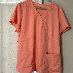 NWOT Grey’s Anatomy Peach Scrub Top XL